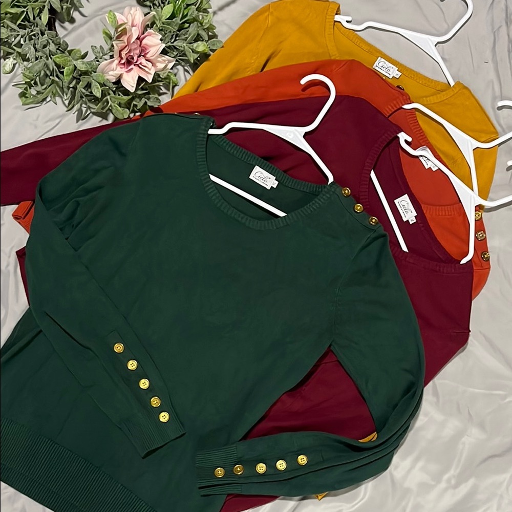 Cielo Green Crew Neck Sweater Timeless Design